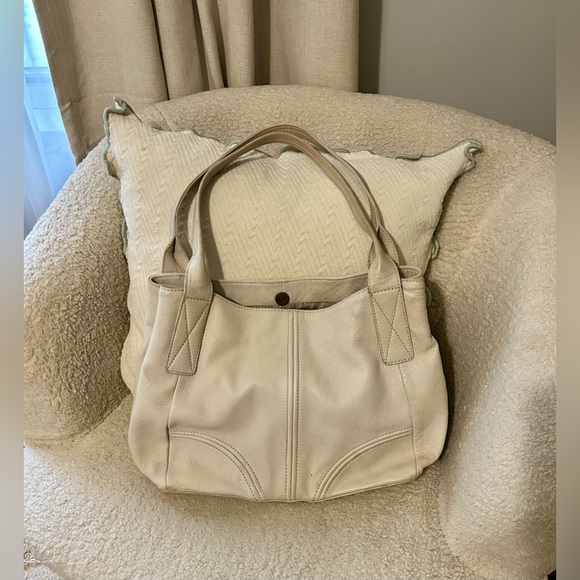 American Leather Co. Cream Shoulder Bag - Picture 2 of 10